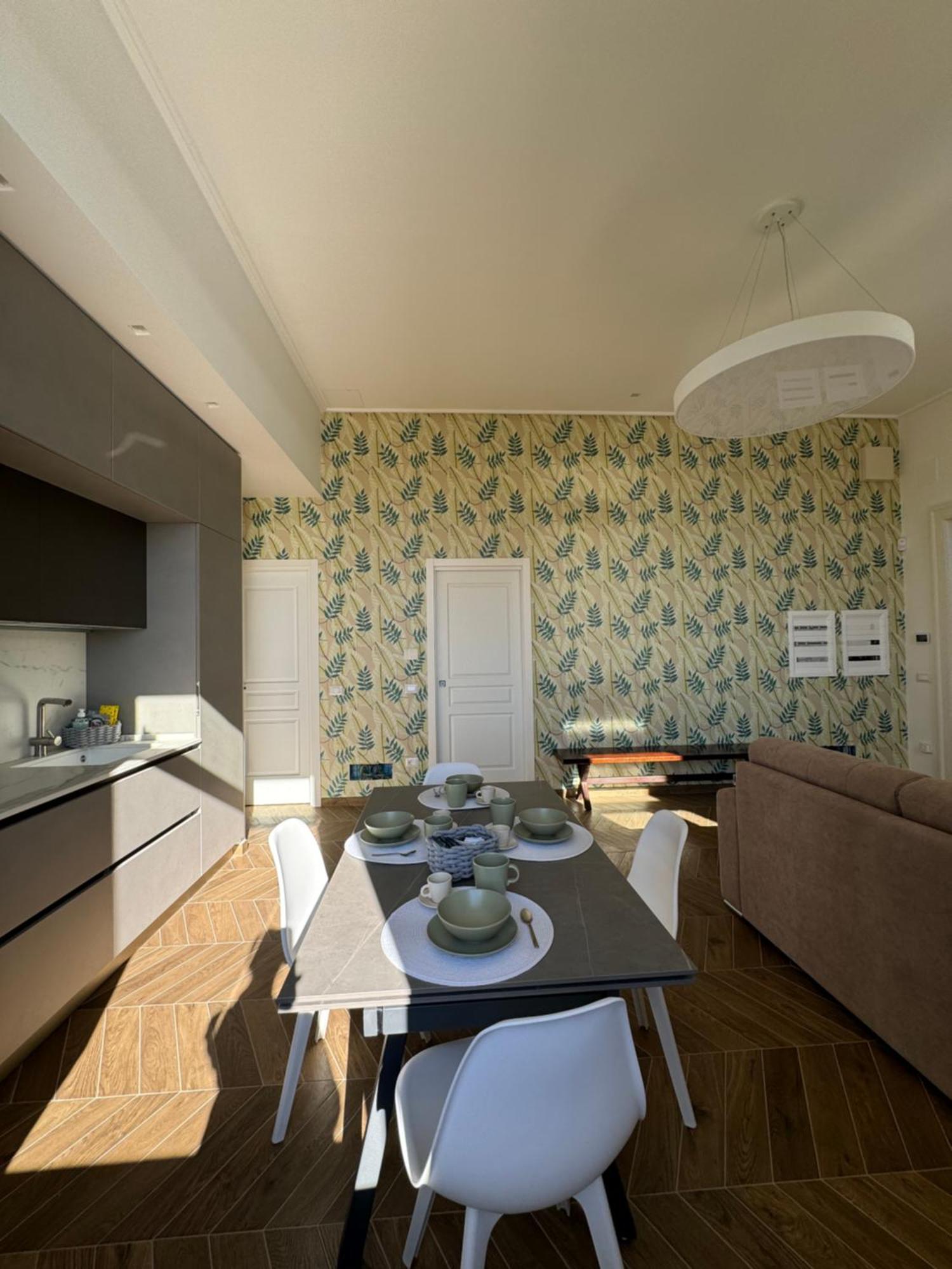 Alocasia Luxury Stay Salerno Esterno foto
